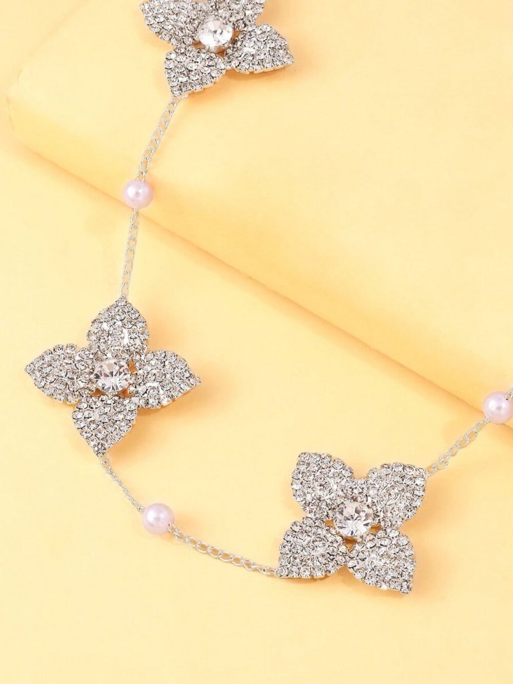 Silver Elegant Women's -Color Rhinestone Flower Pendant Necklace - Picture 5 of 5